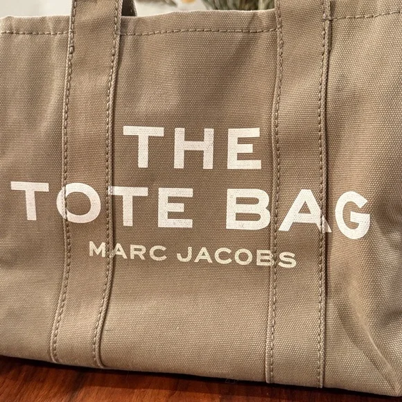 Marc Jacobs Tan Canvas Tote Bag - Picture 5 of 13